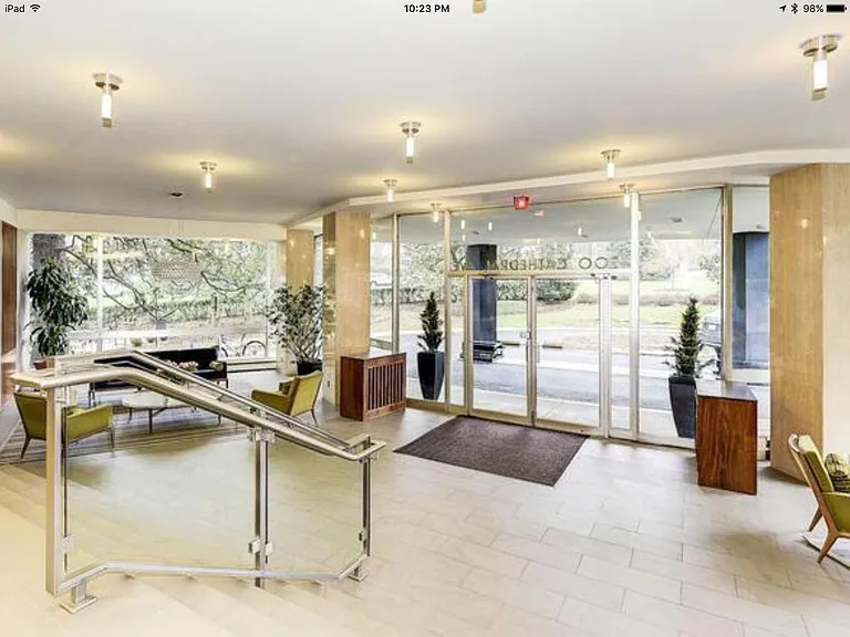 4200 Cathedral Ave NW #818 — Photo 1