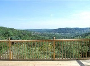 1869 Trail Pass Dr, Canyon Lake, TX 78133