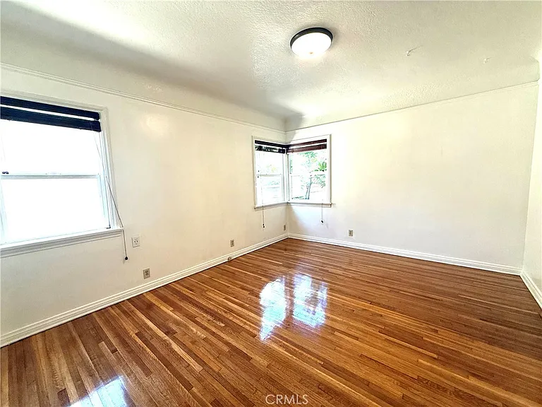 1148 S 2nd St — Photo 4