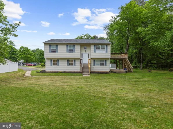 421 Pine Way Dr, Glen Burnie, MD 21060