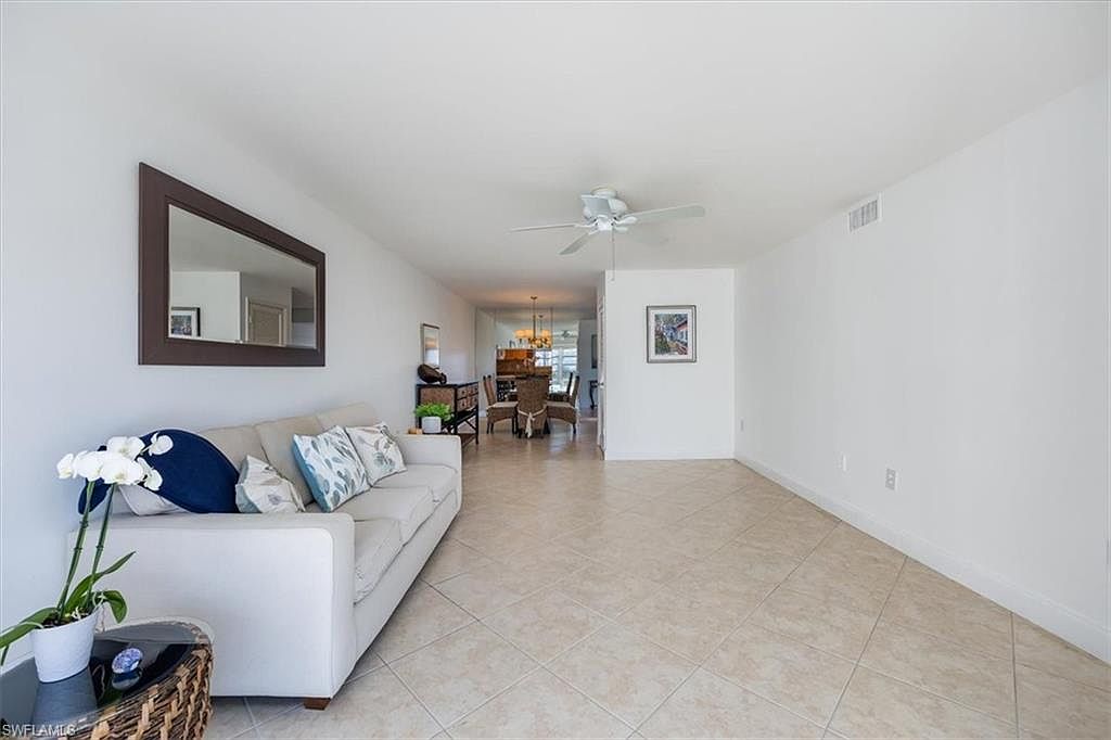 315 Saint Andrews Blvd APT C25