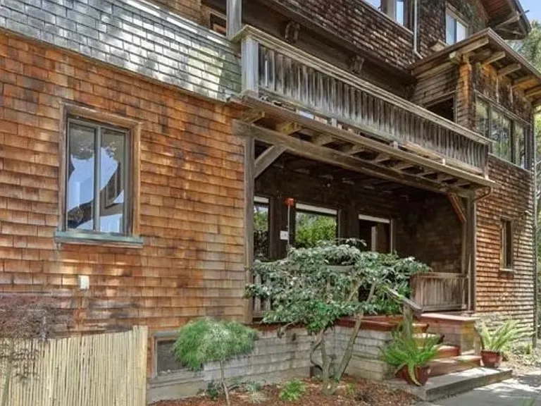 73 Panoramic Way — Photo 1