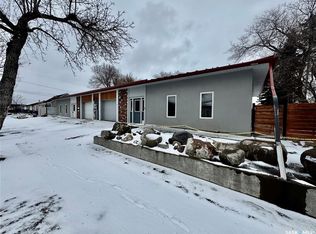 347 Maple Ave, Yorkton, SK S3N1V6
