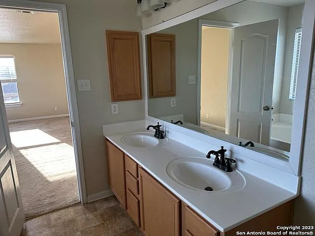 518 Mesa Loop — Photo 11
