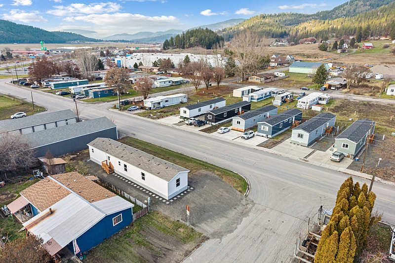 1st image of 793 N Carter #35