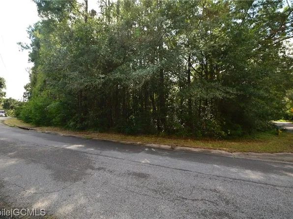 6001 Cooper Dr, Mobile, AL 36693