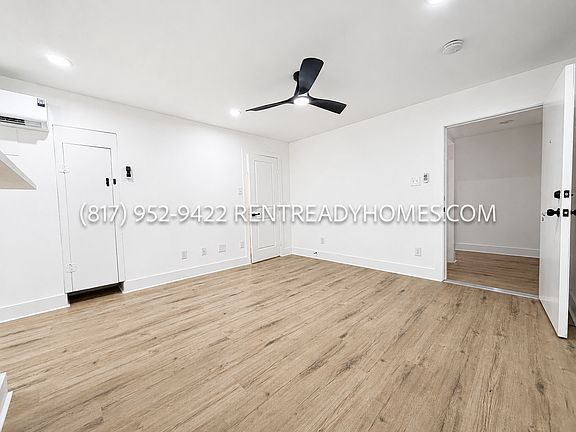 5th image of 1510 W Jefferson Blvd APT 207