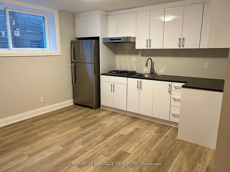 43 Birch Ave #A — Photo 5