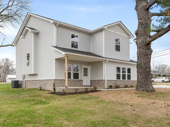 101 Hilltop Dr, Columbia, TN 38401