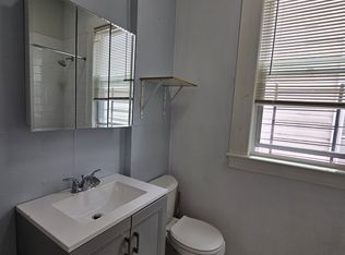 7241 Myrtle Ave #1R, Ridgewood, NY 11385