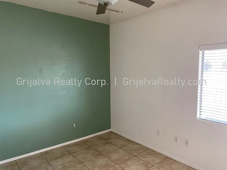 1415 E Elm St #1 & 2 — Photo 13