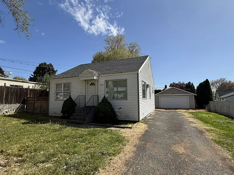 1005 S 33rd Ave — Photo 15