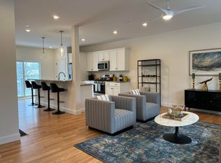 55 Ocean Rd #11, Portsmouth, NH 03801