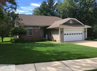 816 Broken Ridge Dr, Lansing, MI 48917