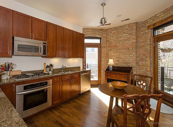 4th image of 1526 S Wabash Ave APT 400