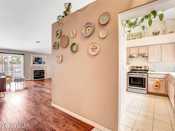 5th image of 10064 Catalina Canyon Ave