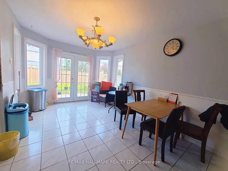 63 Cairns Dr — Photo 10
