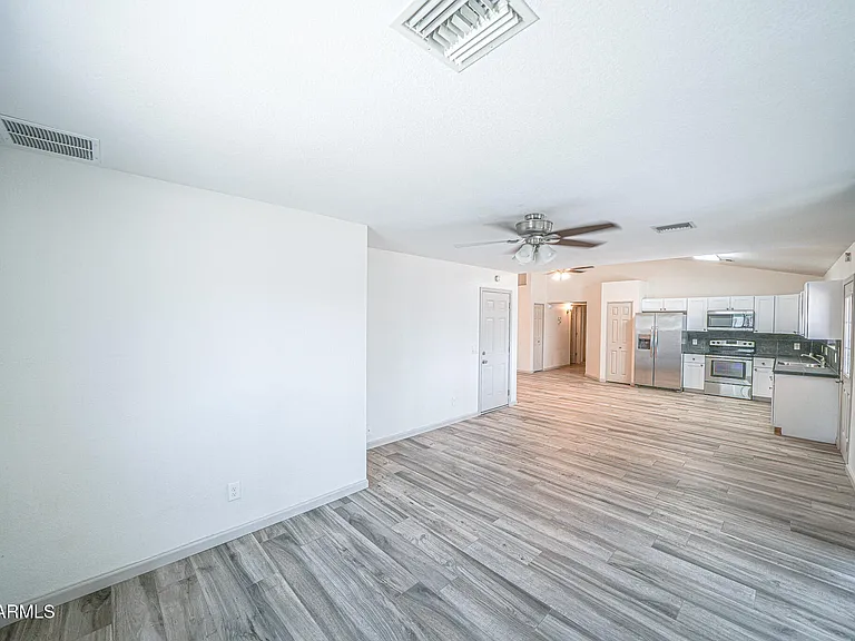 9315 E Dallas St — Photo 12