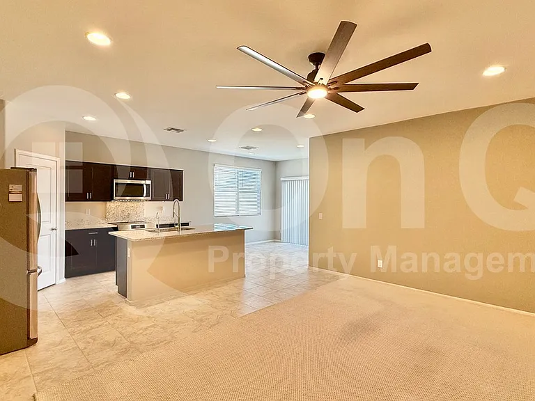 1172 W Paradise Way — Photo 4