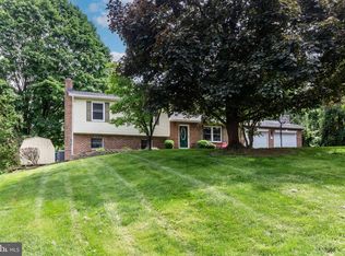 680 Geneva Dr, Westminster, MD 21157