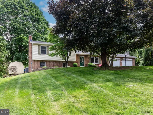 680 Geneva Dr, Westminster, MD 21157