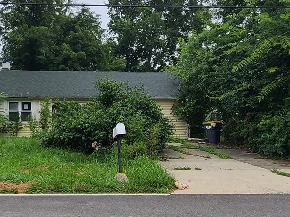 2309 E 5th St, Anderson, IN 46012