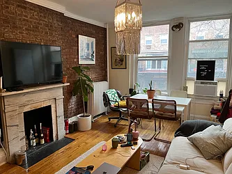 449 West 22nd Street, #4