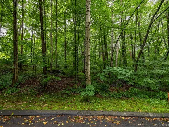1 Michael Drive, Plymouth, CT 06786