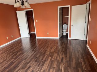 53 Countryside Dr, Jackson, TN 38305