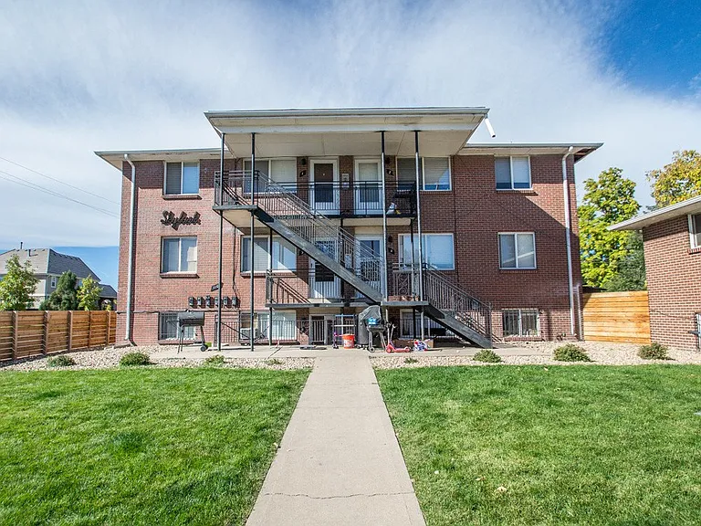 1101 Rosemary St — Photo 19