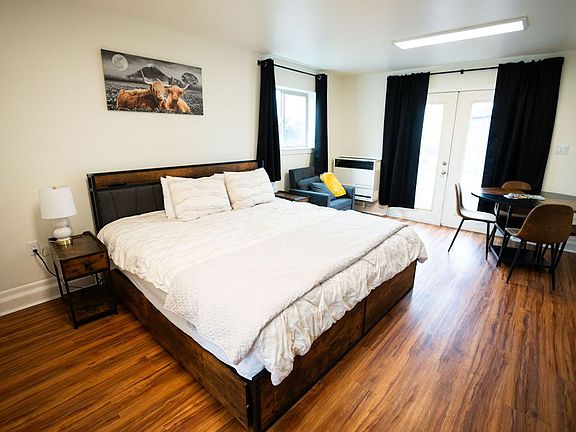 3rd image of 1153 Central Ave #1