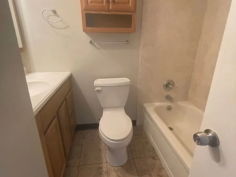 Concord Condominums — Photo 22