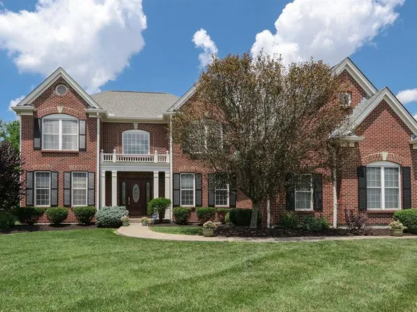 4 Saint Edmunds Pl, Cincinnati, OH 45246