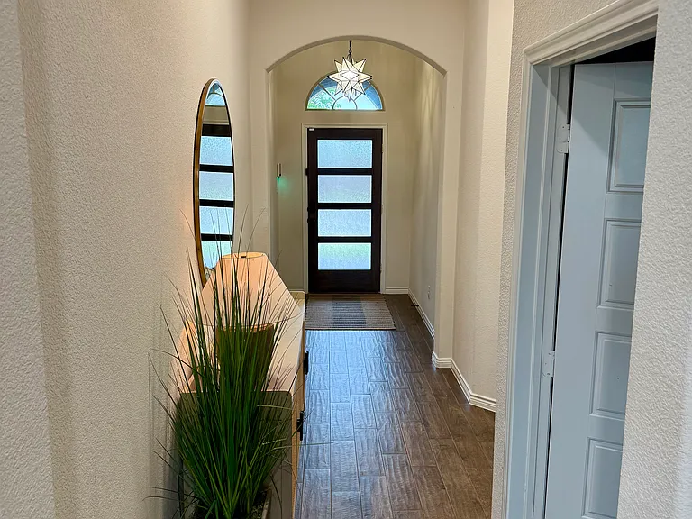 4079 Ellinger Dr — Photo 8