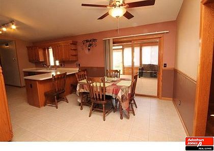 3rd image of 993 New Haven Ave