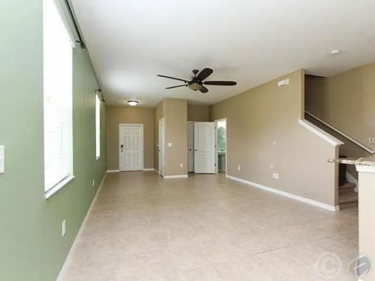 2609 Lantern Hill Ave — Photo 3