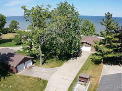 381 S Linwood Beach Rd, Linwood, MI, 48634