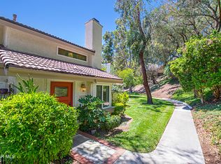 6839 E Poppyview Dr, Oak Park, CA 91377