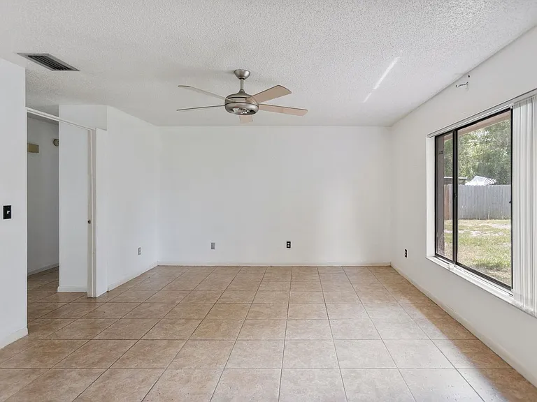 14907 Coldwater Ln — Photo 17