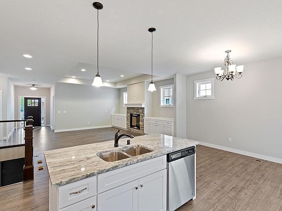 4th image of 15571 Duck Trail Ln