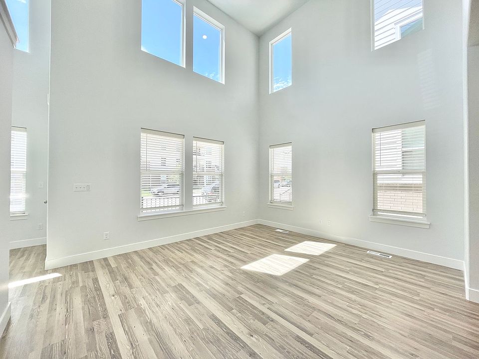 1st image of 3946 W Hardman Way