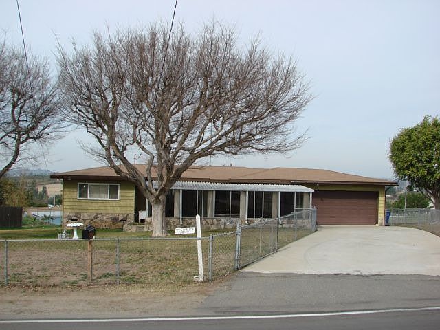 1st image of 1249 Sunset Dr