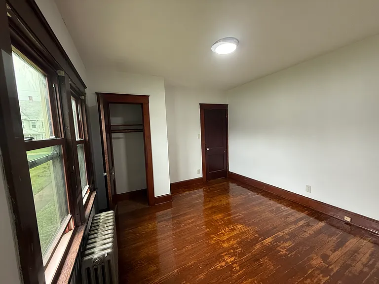 42 Maple St — Photo 15