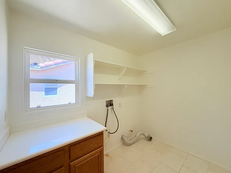 28330 Linda Vista St — Photo 27