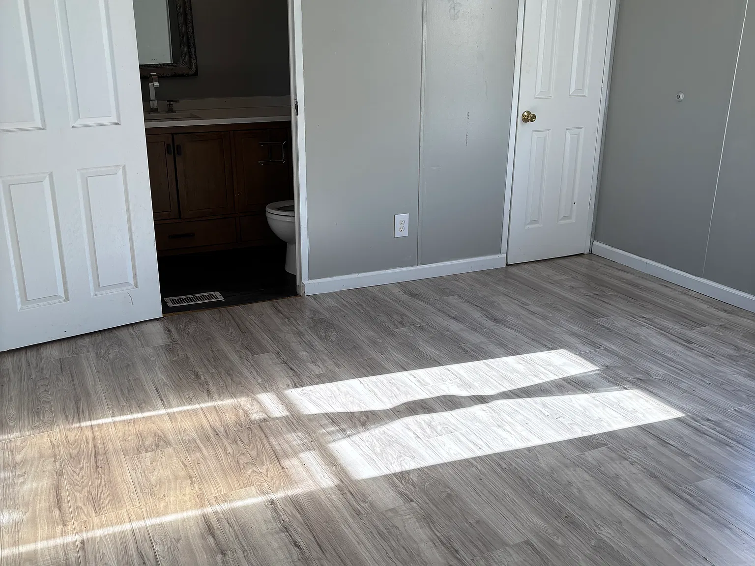 3 bed, 1440 sqft, $900 — Photo 3