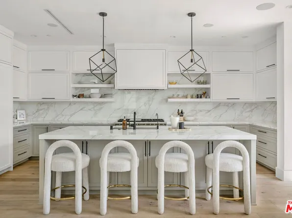413 Marigold Ave, Corona Del Mar, CA 92625