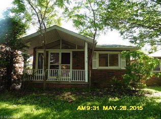 17511 Neff Rd, Cleveland, OH 44119