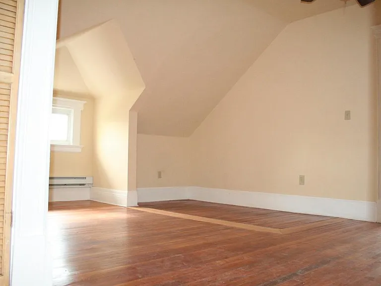 300 McGregor Ave #3 — Photo 14