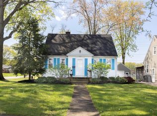 459 Cambridge Ave, Elyria, OH 44035