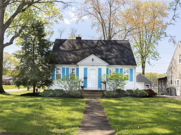 459 Cambridge Ave, Elyria, OH 44035